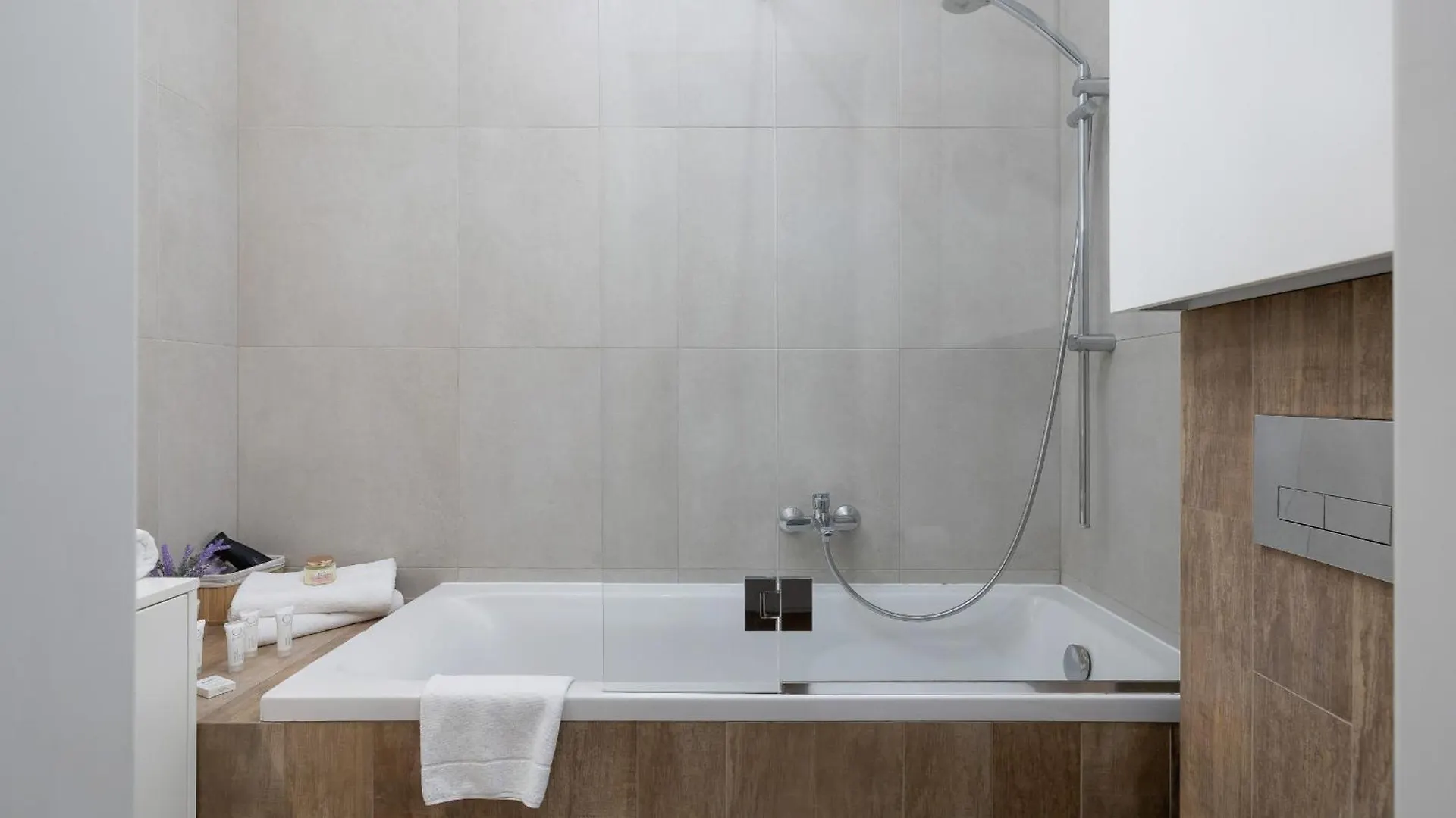 Studio Z Klimatyzacja Na Krakowskim Kazimierzu By Noclegi Renters 0*, Krakow