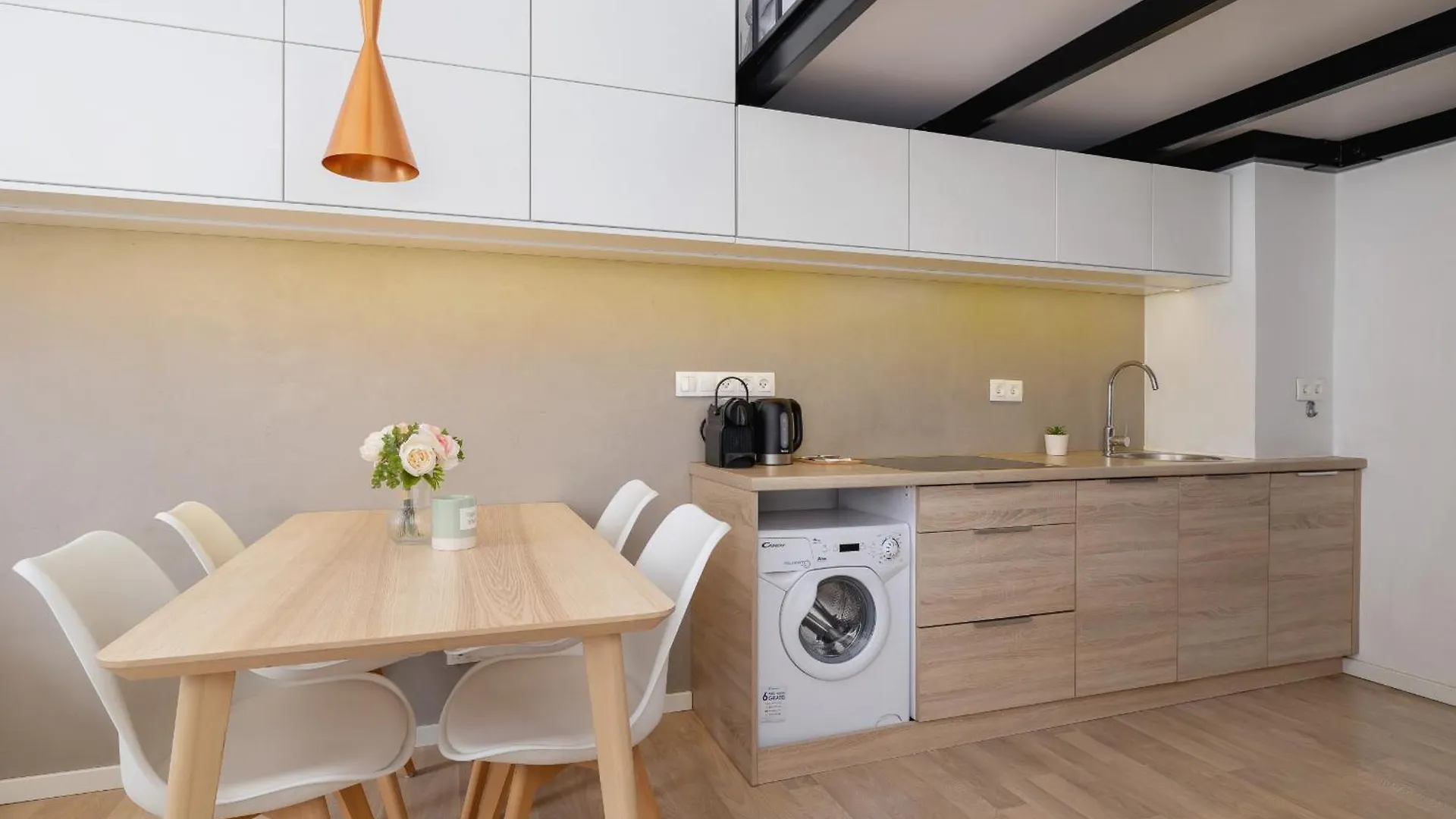 Apartment Studio Z Klimatyzacja Na Krakowskim Kazimierzu By Noclegi Renters Poland